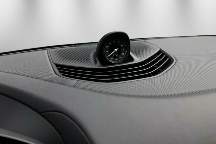 porsche-taycan-4-elektrisitet-2022-big-28