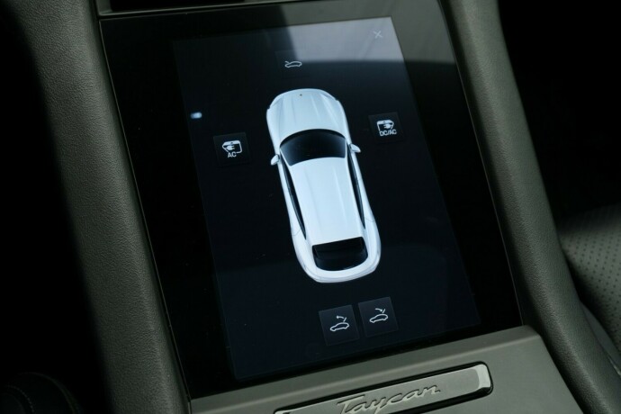 porsche-taycan-4-elektrisitet-2023-big-46