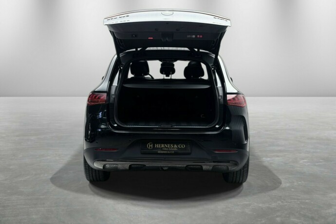 mercedes-benz-eqe350-elektrisitet-2025-big-8