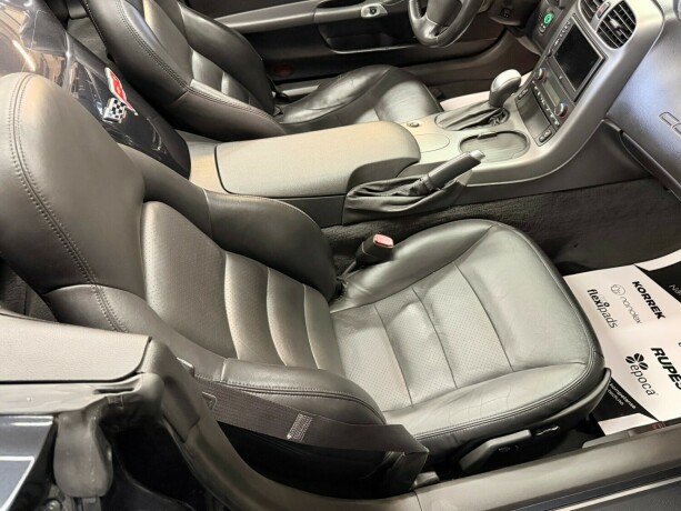 chevrolet-corvette-bensin-2006-big-29