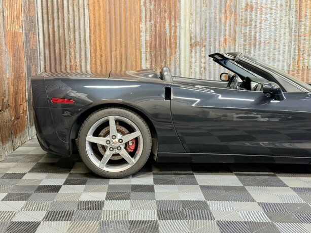 chevrolet-corvette-bensin-2006-big-4
