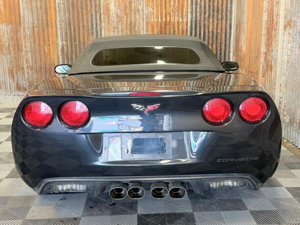 chevrolet-corvette-bensin-2006-big-38