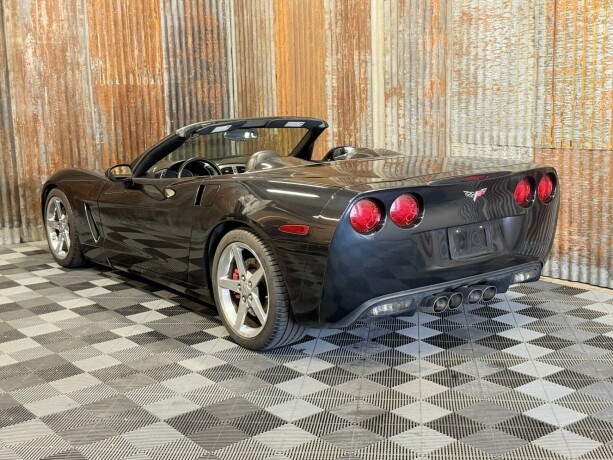 chevrolet-corvette-bensin-2006-big-9