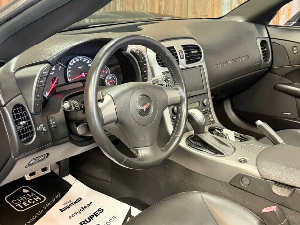 chevrolet-corvette-bensin-2006-big-18