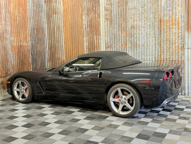 chevrolet-corvette-bensin-2006-big-36