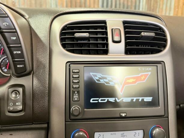 chevrolet-corvette-bensin-2006-big-25
