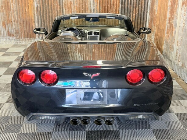 chevrolet-corvette-bensin-2006-big-16