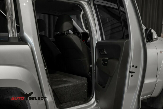 volkswagen-amarok-diesel-2019-big-12