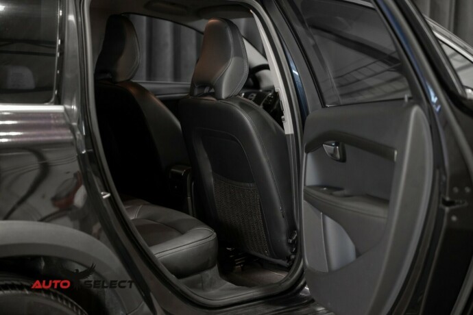 volvo-xc-70-diesel-2016-big-13