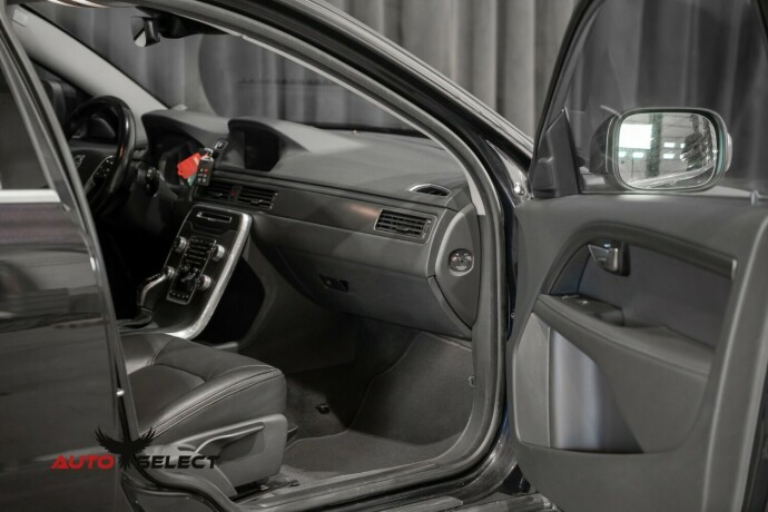 volvo-xc-70-diesel-2016-big-17