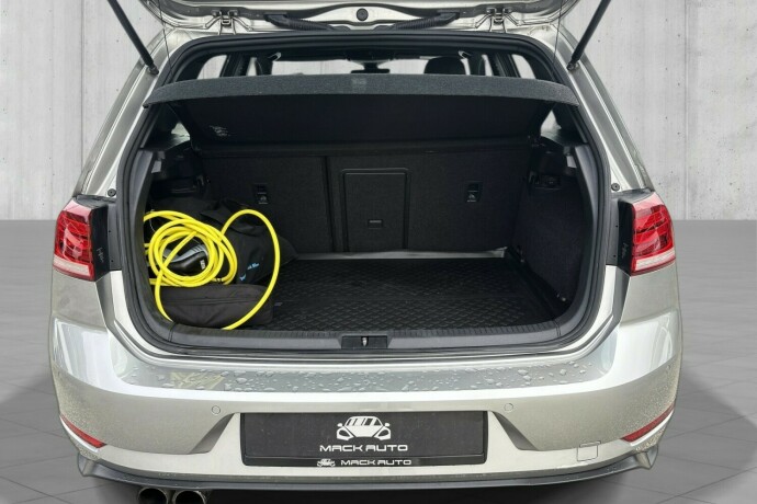 volkswagen-golf-elektrisitetbensin-2017-big-19