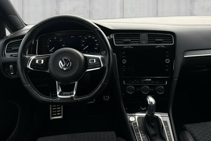volkswagen-golf-elektrisitetbensin-2017-big-9