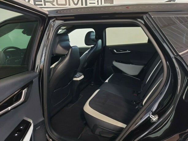 kia-ev6-elektrisitet-2022-big-27