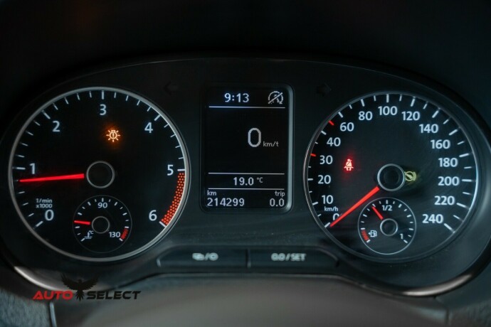 volkswagen-amarok-diesel-2014-big-29