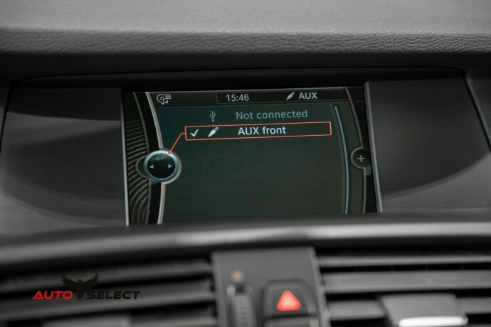 bmw-x3-bensin-2012-big-33