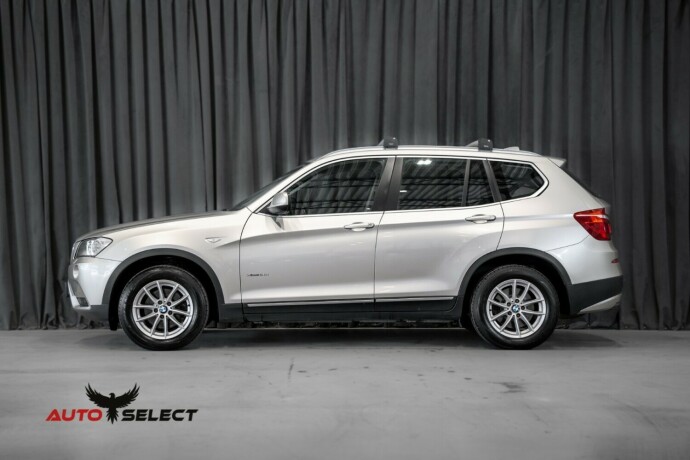 bmw-x3-bensin-2012-big-7