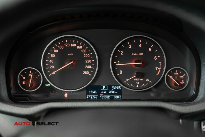 bmw-x3-bensin-2012-big-26