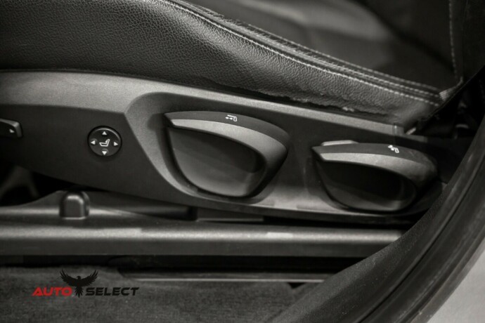 bmw-x3-bensin-2012-big-21