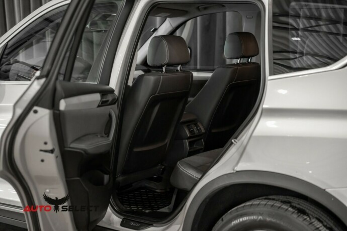 bmw-x3-bensin-2012-big-14