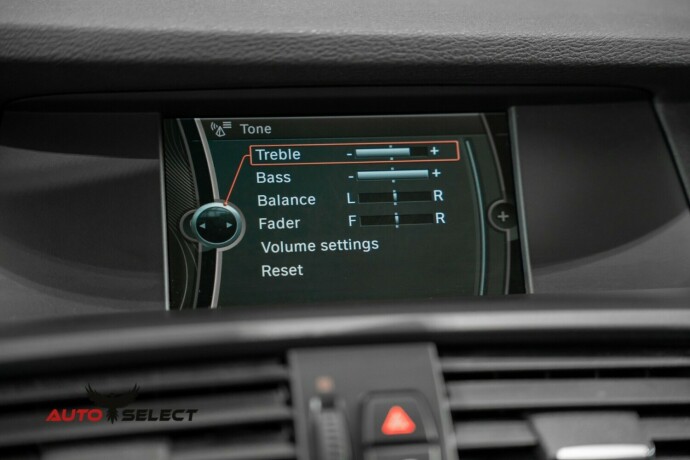 bmw-x3-bensin-2012-big-34