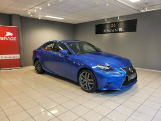 Lexus | IS300h | Bensin | 2014