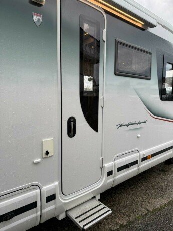 kabe-tm-i-910-imperial-queensbed-senkeseng-55tonn-automat-alde-al-co-hydraulikk-st248ttebein-diesel-2018-big-83