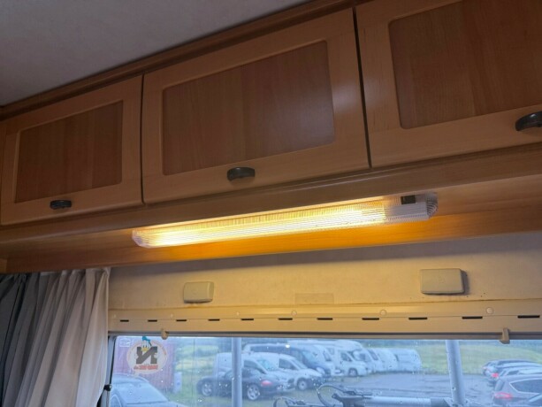 hymer-swing-alkove-lav-seng-nede-svingstoler-truma-kombi-kj248leskap-toalett-diesel-1997-big-75