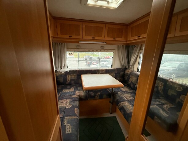 hymer-swing-alkove-lav-seng-nede-svingstoler-truma-kombi-kj248leskap-toalett-diesel-1997-big-65