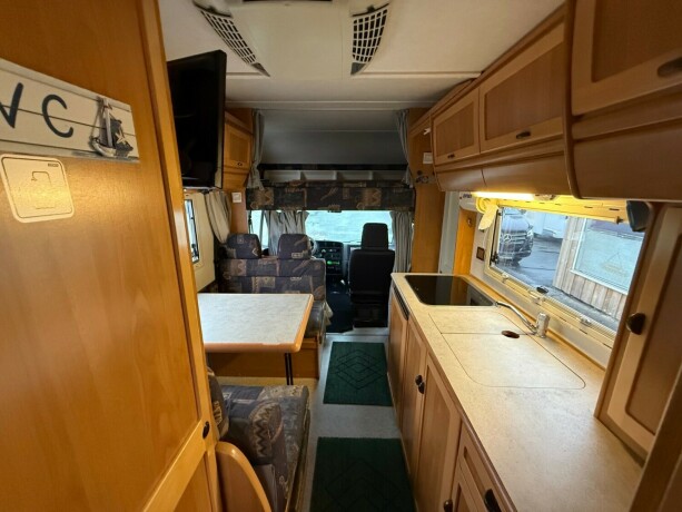 hymer-swing-alkove-lav-seng-nede-svingstoler-truma-kombi-kj248leskap-toalett-diesel-1997-big-62
