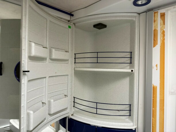 hymer-swing-alkove-lav-seng-nede-svingstoler-truma-kombi-kj248leskap-toalett-diesel-1997-big-58
