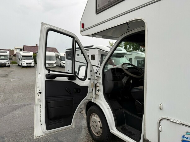 hymer-swing-alkove-lav-seng-nede-svingstoler-truma-kombi-kj248leskap-toalett-diesel-1997-big-10