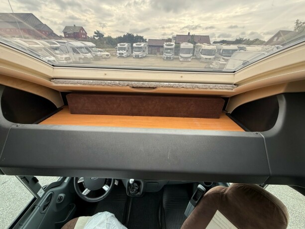 benimar-mileo-260-2-enkle-senger-bak-ikke-senkeseng-dieselvarmer-webasto-god-nyttelast-b-f248rerkort-diesel-2011-big-21