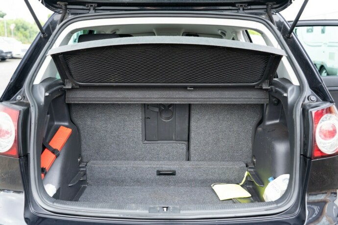 volkswagen-golf-plus-diesel-2012-big-32