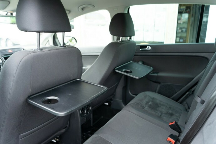 volkswagen-golf-plus-diesel-2012-big-28