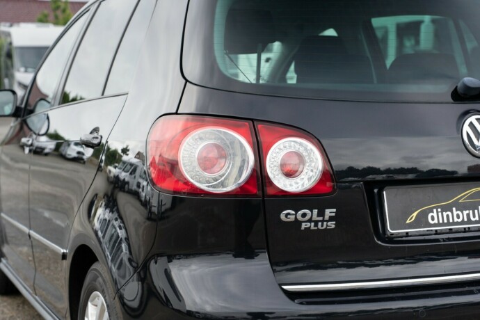 volkswagen-golf-plus-diesel-2012-big-6
