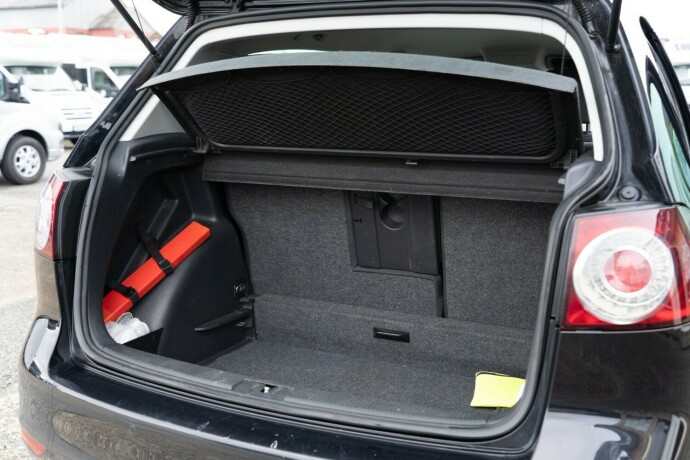 volkswagen-golf-plus-diesel-2012-big-31