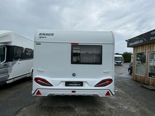 knaus-sport-650-udf-topputgave-2-k248yesenger-lav-seng-truma-varme-med-elektrisk-utvendig-gass-2018-big-5