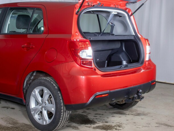 toyota-urban-cruiser-diesel-2009-big-9