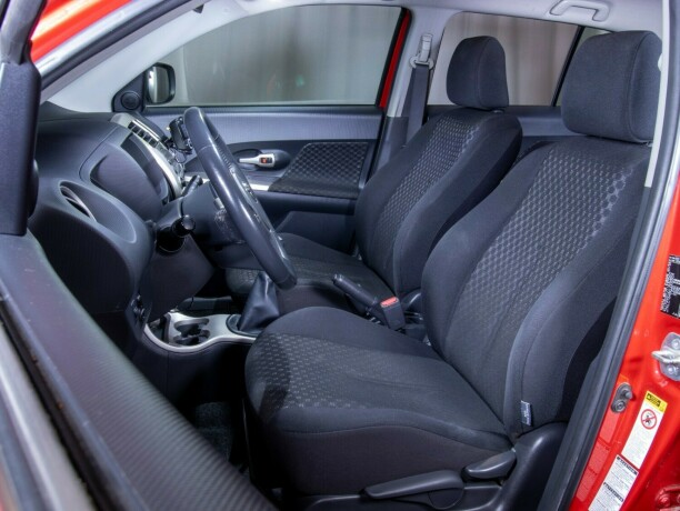 toyota-urban-cruiser-diesel-2009-big-40