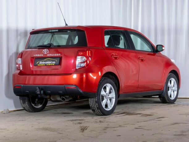 toyota-urban-cruiser-diesel-2009-big-6