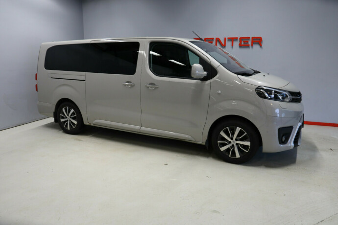 toyota-proace-verso-diesel-2020-big-2