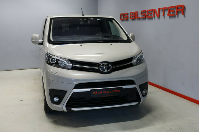 toyota-proace-verso-diesel-2020-big-1