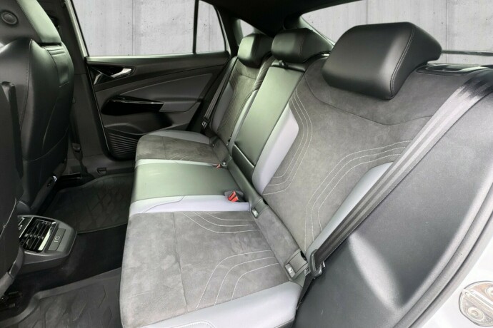volkswagen-id5-elektrisitet-2023-big-16