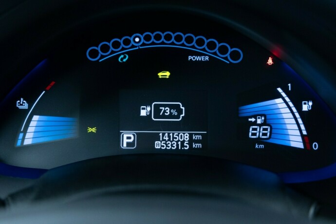 nissan-leaf-elektrisitet-2015-big-11