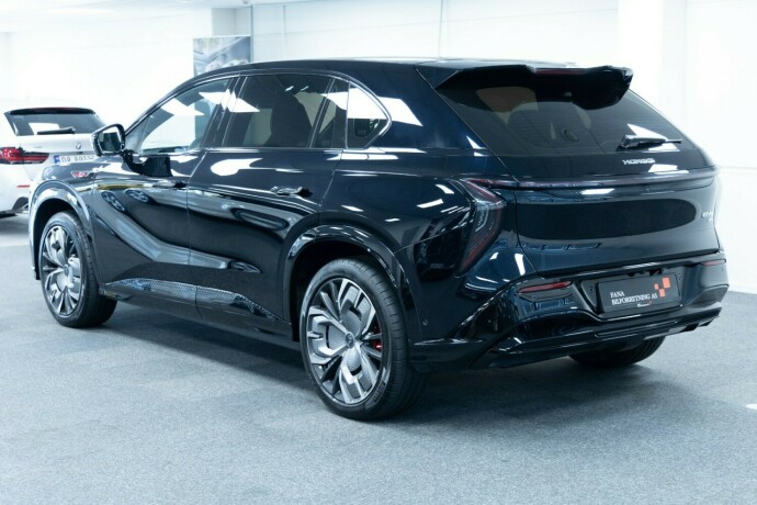 hongqi-e-hs7-elektrisitet-2025-big-1