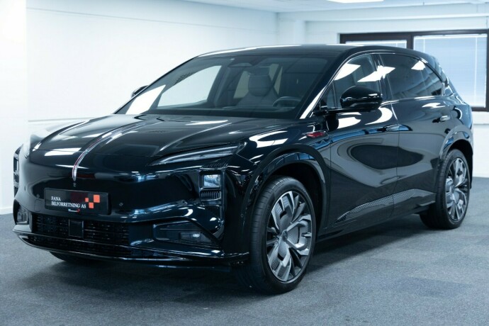 hongqi-e-hs7-elektrisitet-2025-big-0
