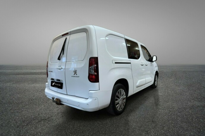 peugeot-partner-diesel-2019-big-3