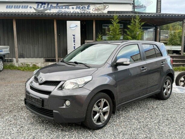 toyota-urban-cruiser-diesel-2012-big-0