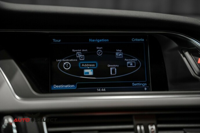 audi-a5-bensin-2011-big-37