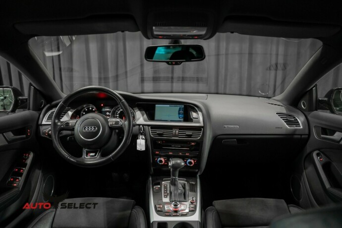 audi-a5-bensin-2011-big-26